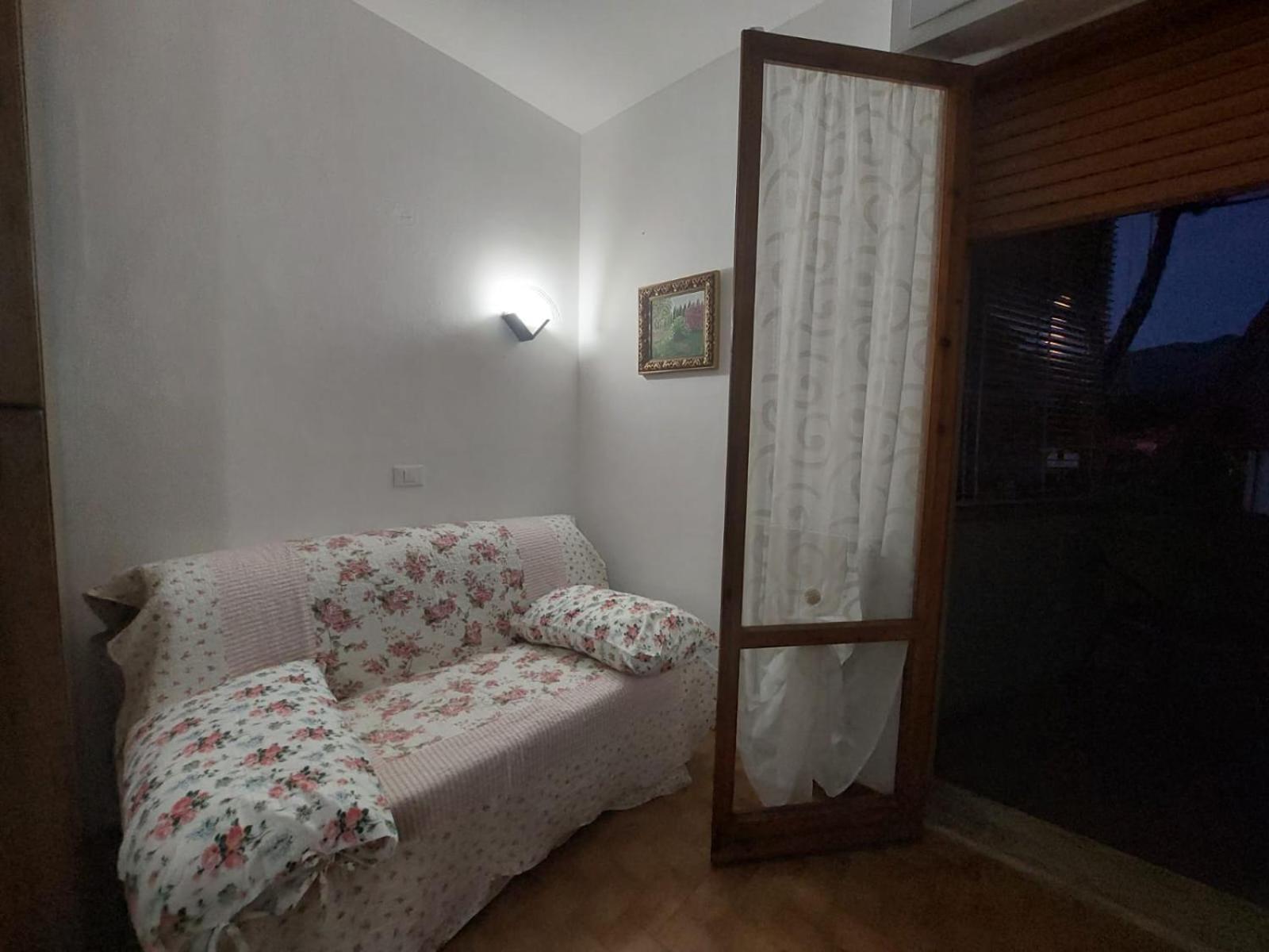 Appartamento Al Mare Di Liguria E Toscana Marina di Massa Exterior foto