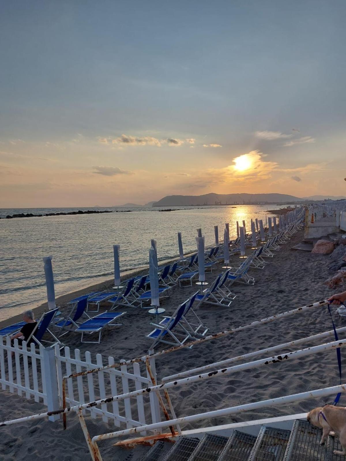 Appartamento Al Mare Di Liguria E Toscana Marina di Massa Exterior foto